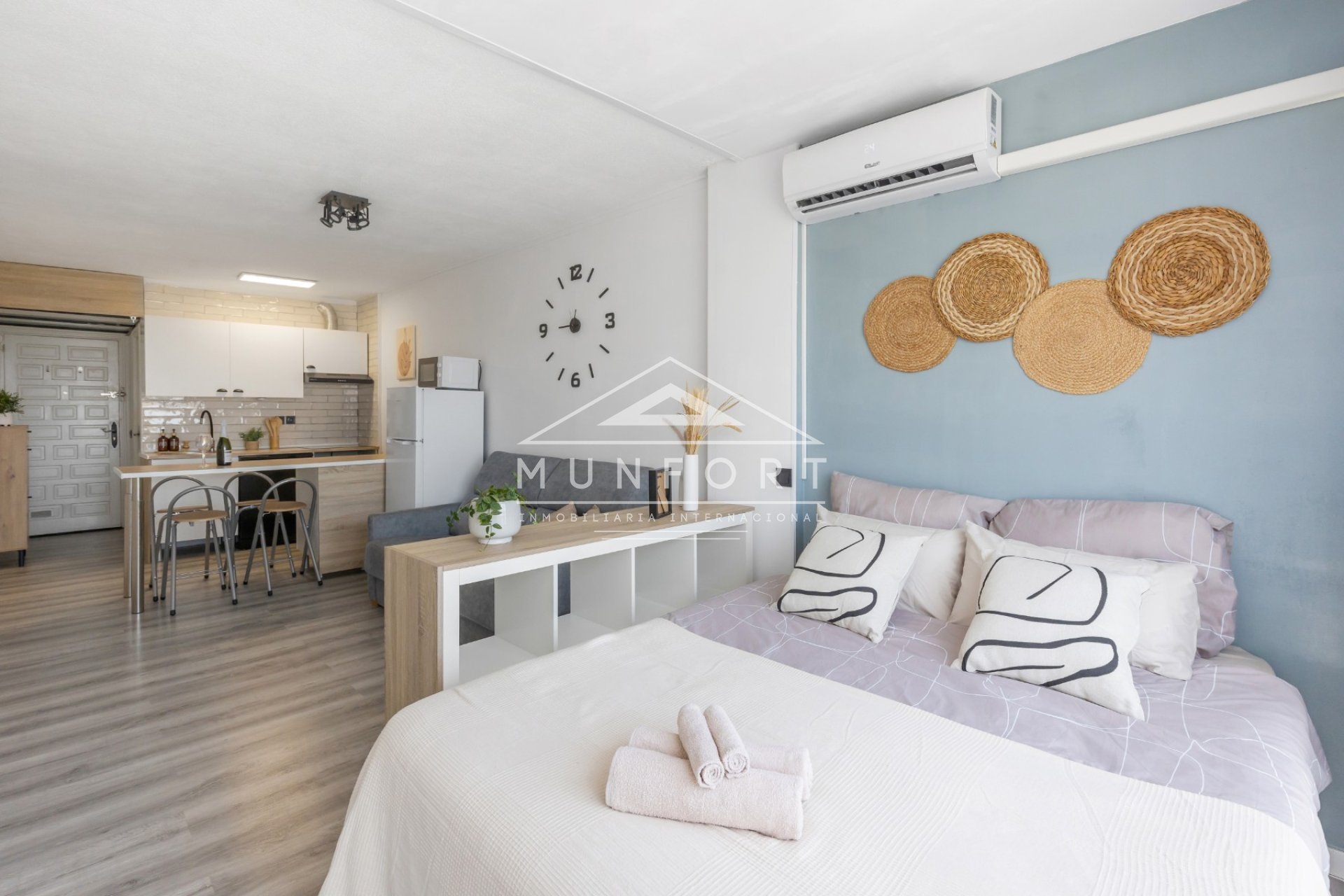 Resale - Studio apartments -
Torrevieja - El Chaparral - Torrevieja
