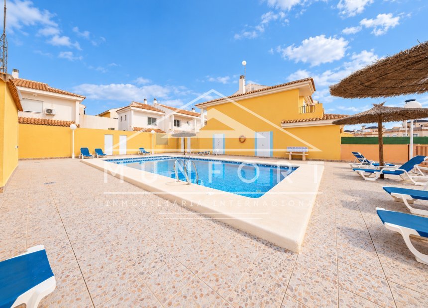 Resale - Terraced Houses -
Alcázares, Los - Los Narejos