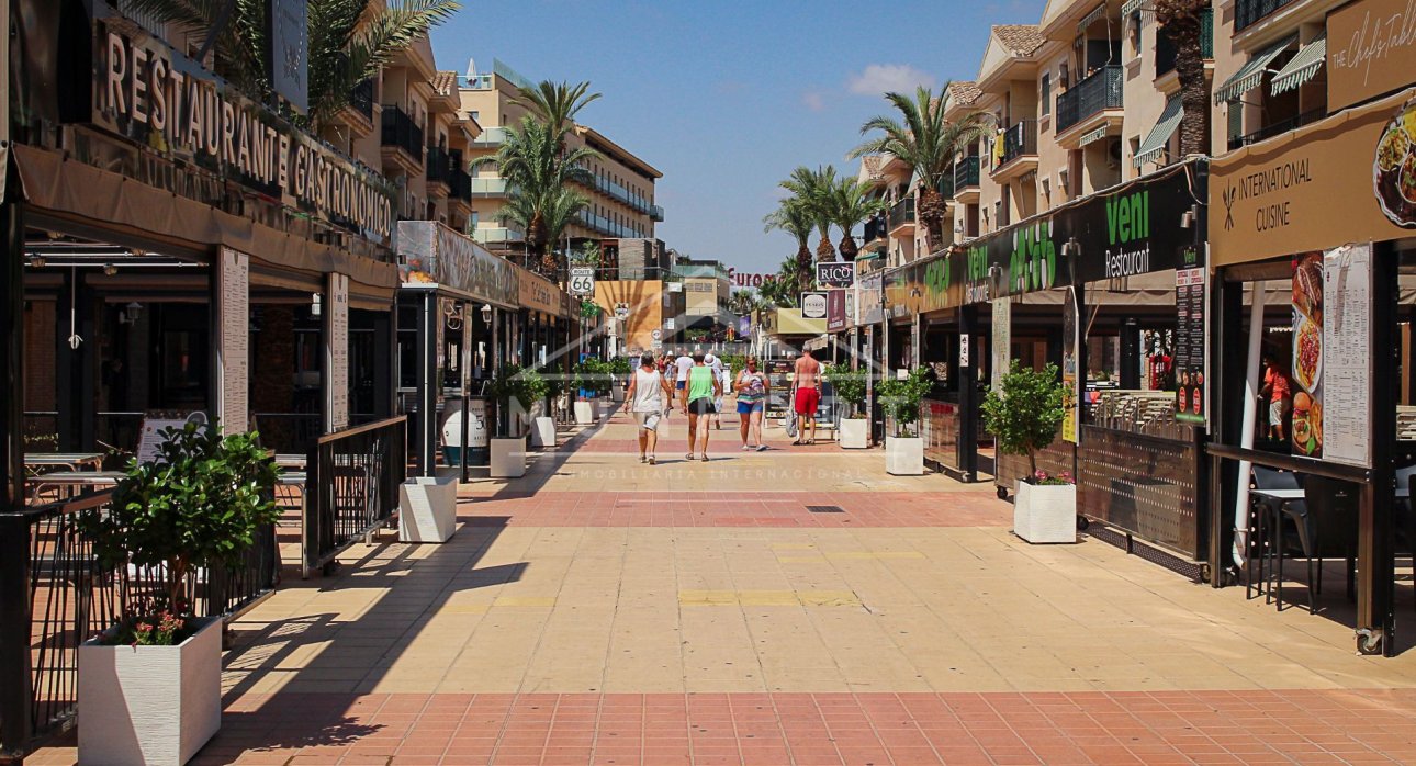 Resale - Terraced Houses -
Alcázares, Los