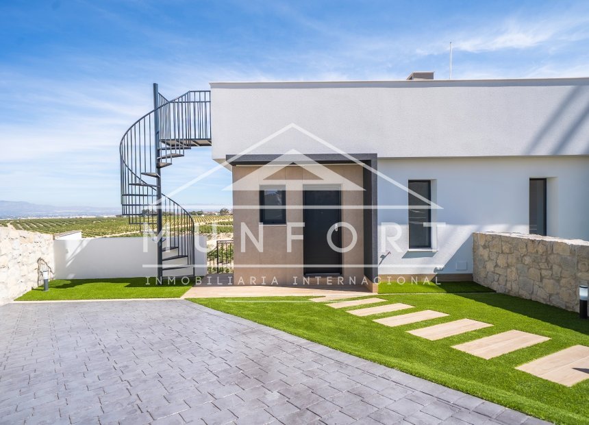 Resale - Terraced Houses -
Algorfa