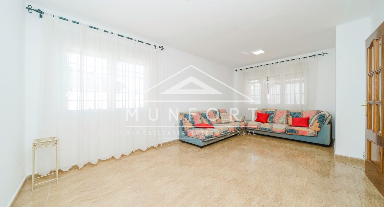 Resale - Terraced Houses -
Balsicas