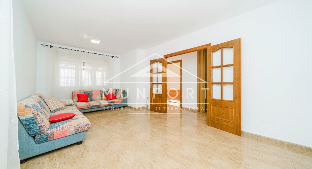 Resale - Terraced Houses -
Balsicas