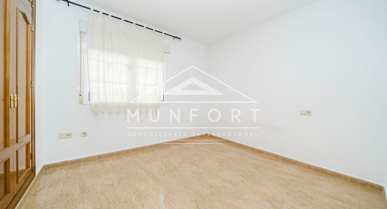 Resale - Terraced Houses -
Balsicas