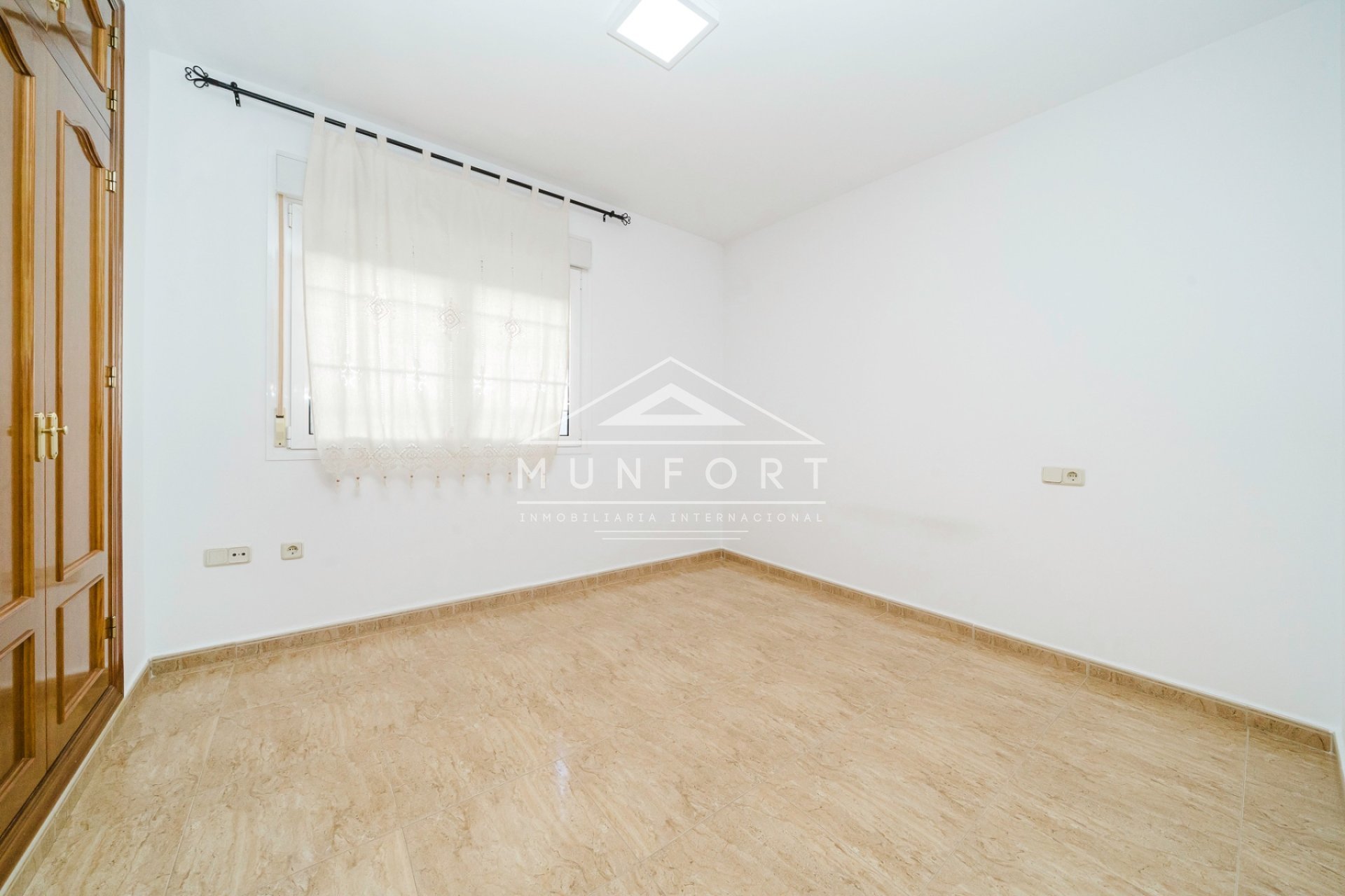 Resale - Terraced Houses -
Balsicas