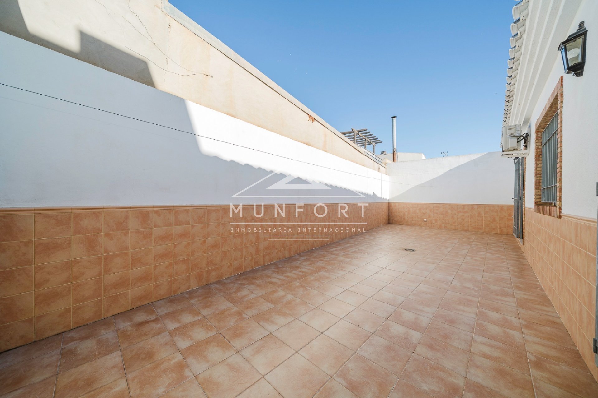 Resale - Terraced Houses -
Balsicas