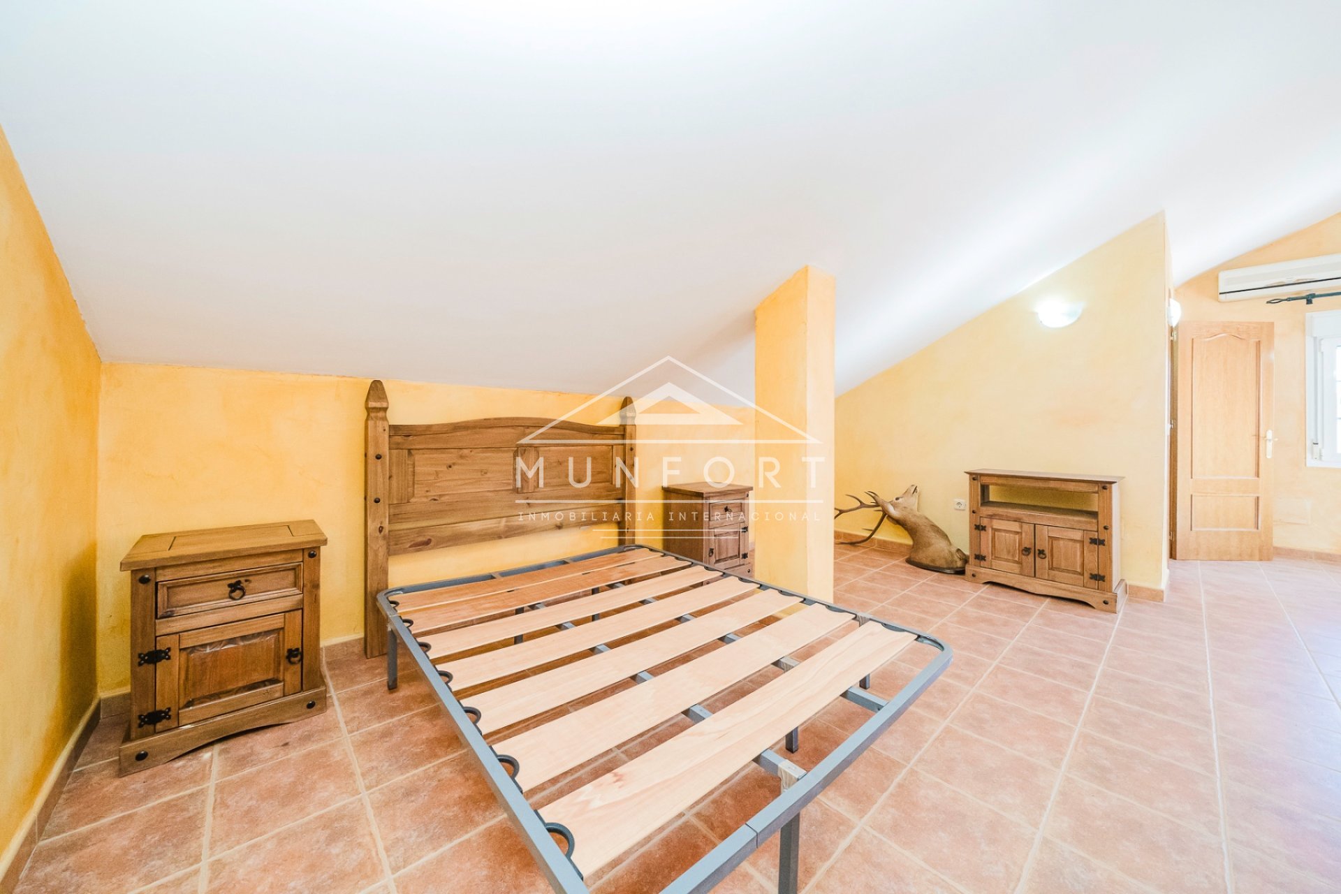 Resale - Terraced Houses -
Balsicas