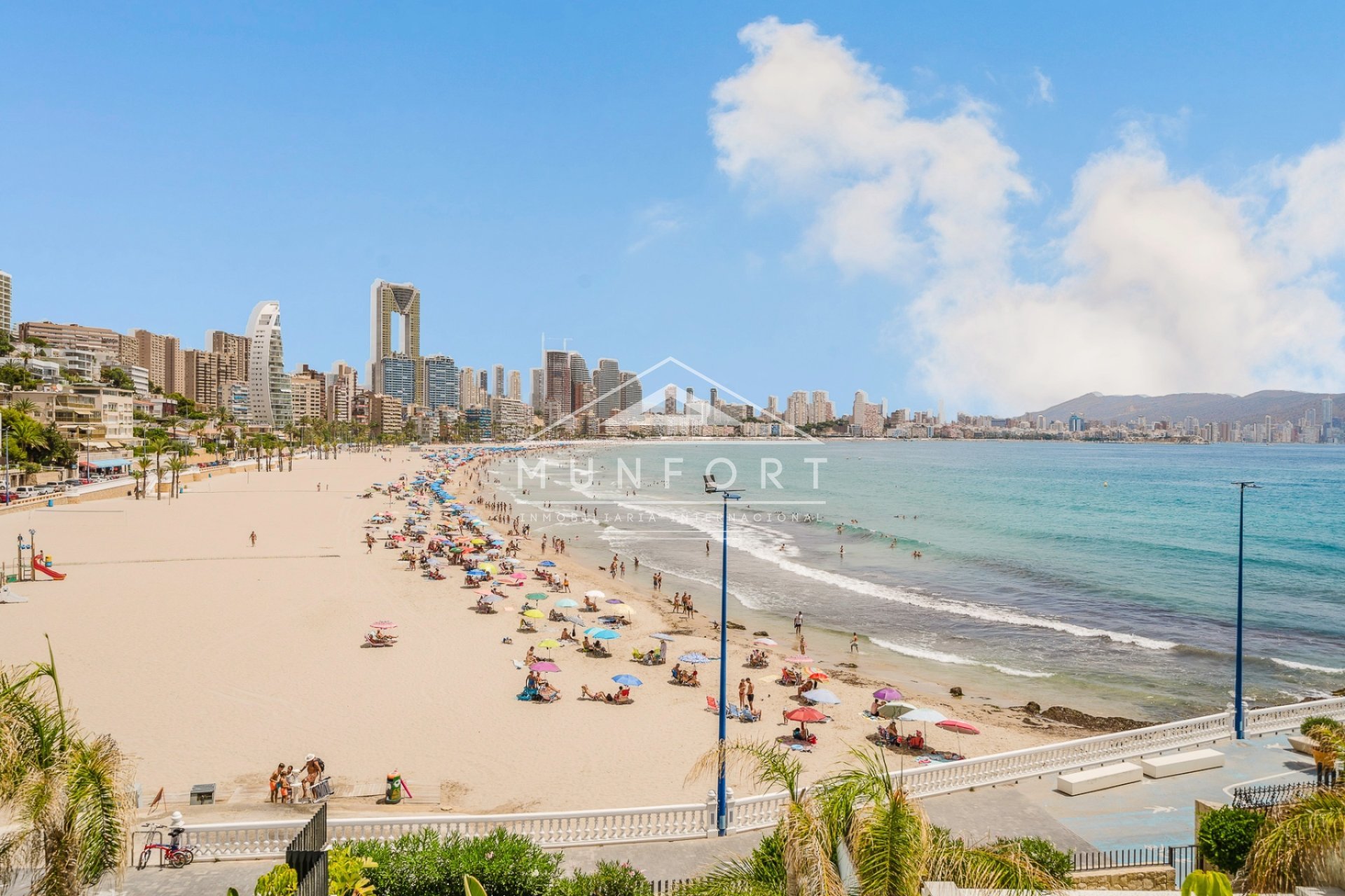 Resale - Terraced Houses -
Benidorm