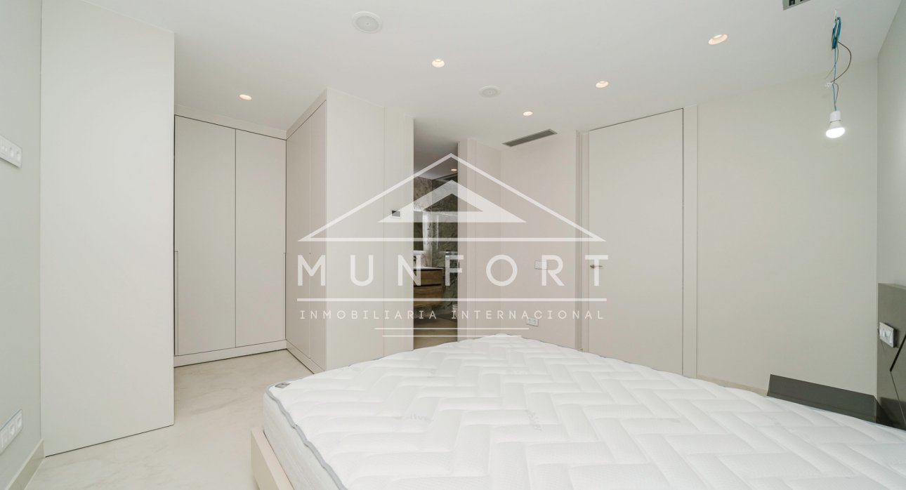 Resale - Terraced Houses -
Benidorm