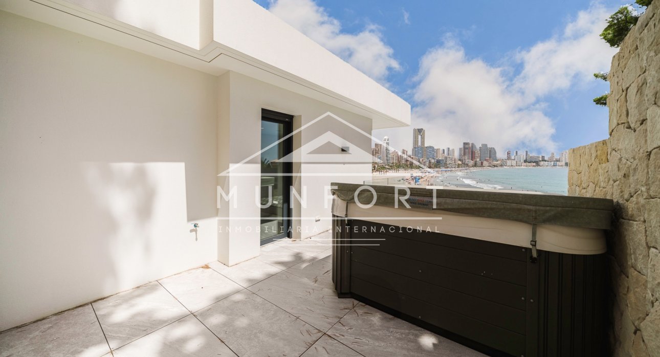 Resale - Terraced Houses -
Benidorm