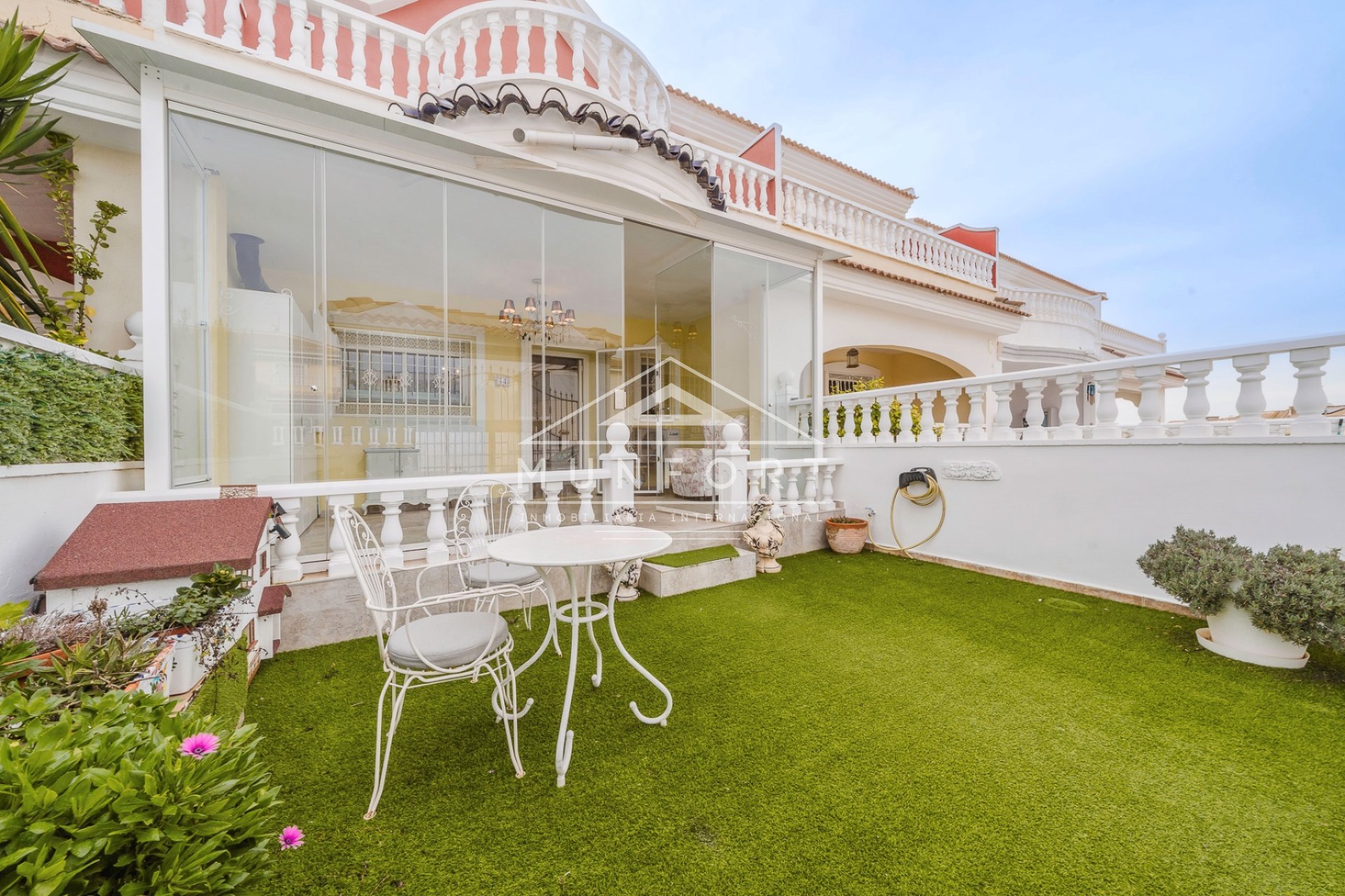 Resale - Terraced Houses -
Benijófar