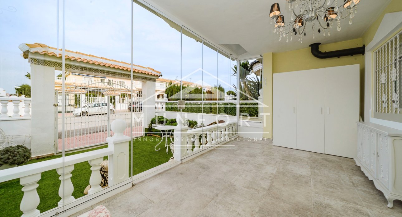 Resale - Terraced Houses -
Benijófar