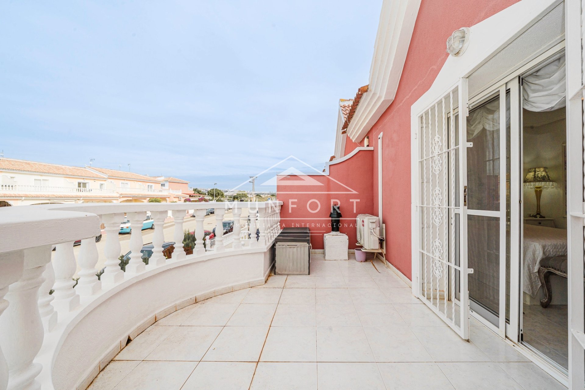 Resale - Terraced Houses -
Benijófar