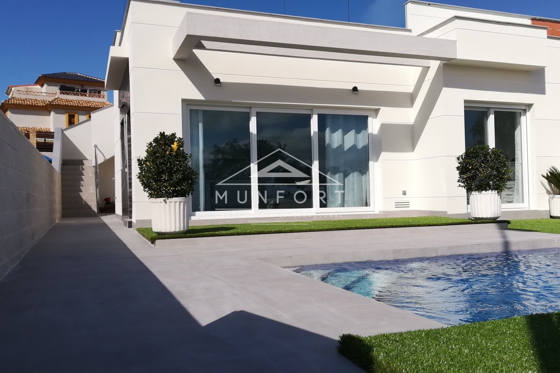 Resale - Terraced Houses -
Los Montesinos