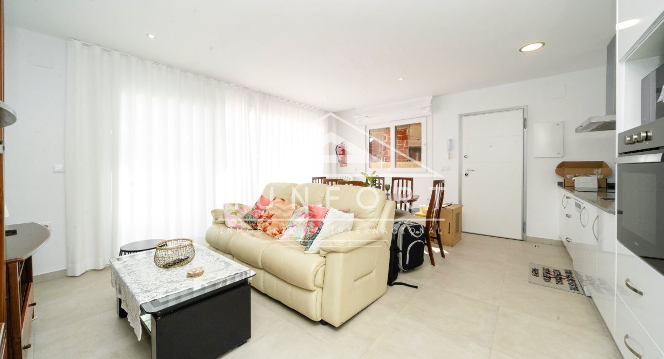 Resale - Terraced Houses -
Los Montesinos