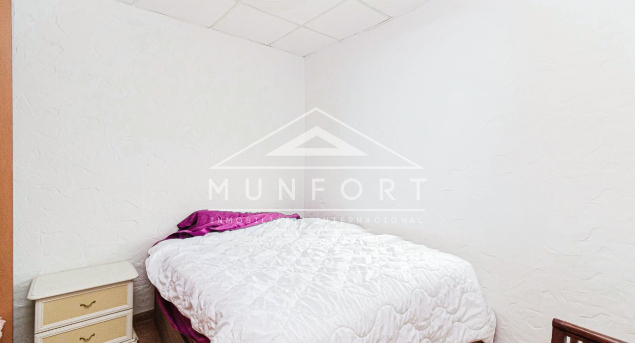 Resale - Terraced Houses -
Los Nietos