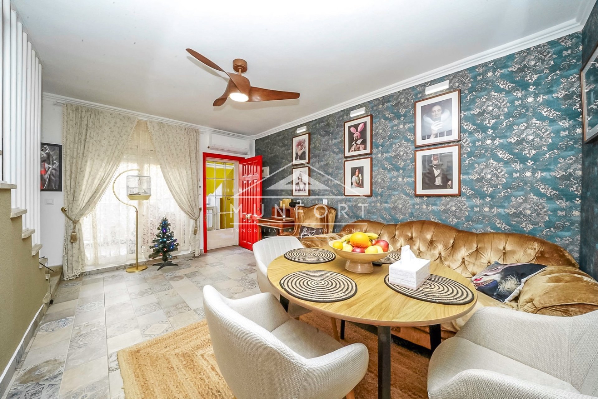 Resale - Terraced Houses -
Los Nietos