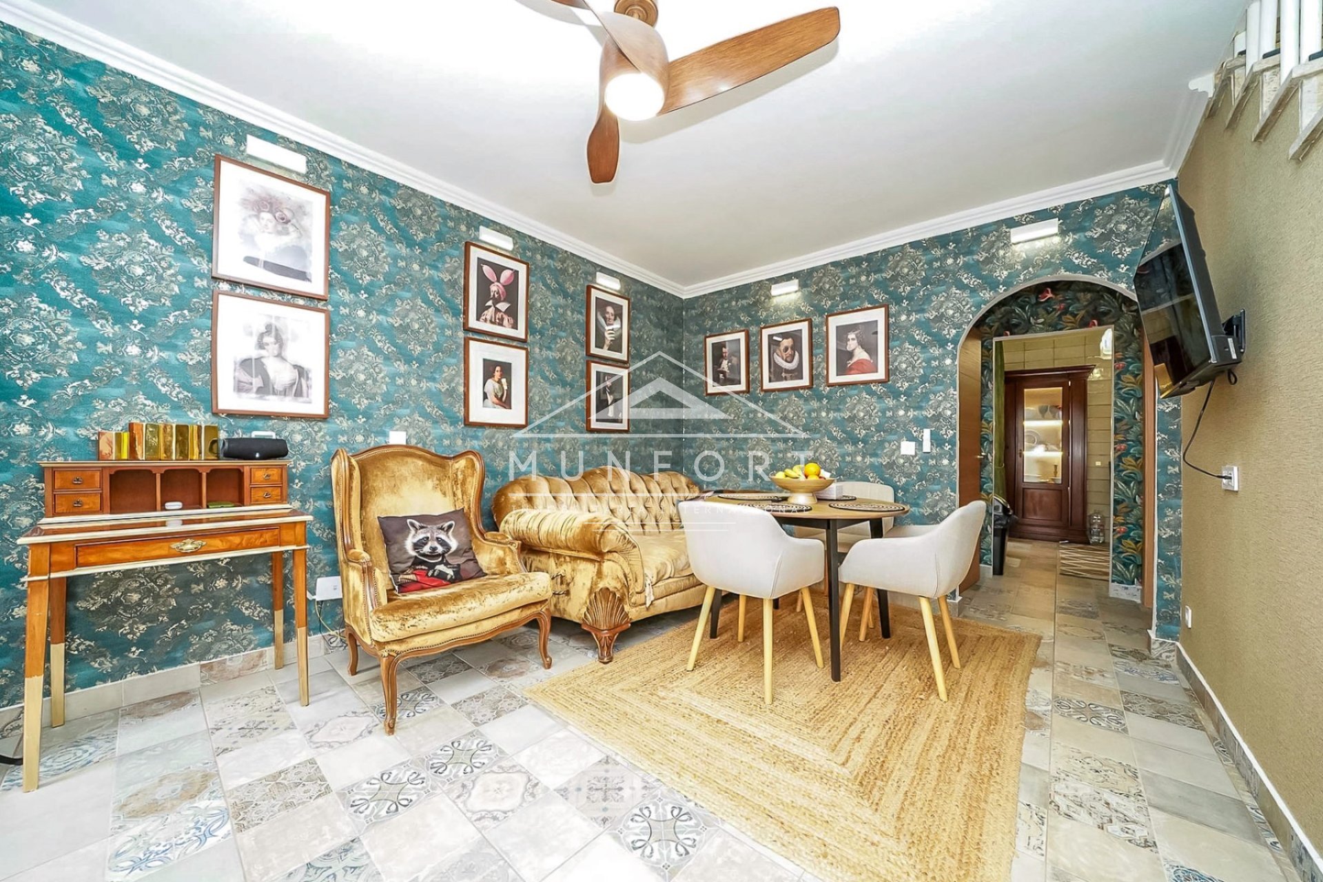 Resale - Terraced Houses -
Los Nietos