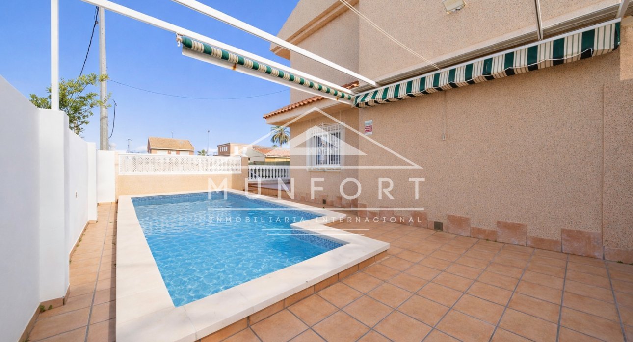 Resale - Terraced Houses -
Los Urrutias - El Carmol&iacute;