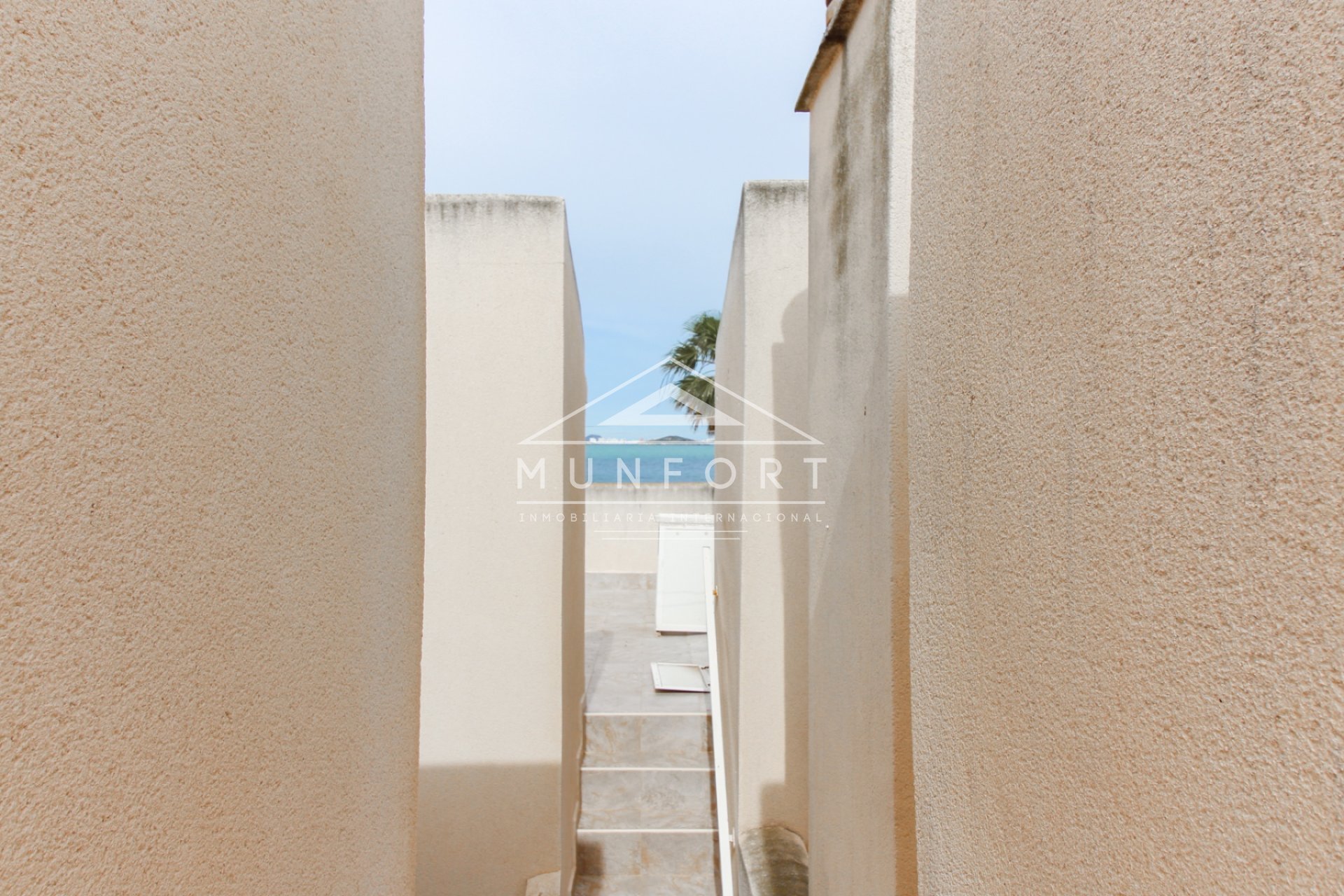 Resale - Terraced Houses -
Los Urrutias