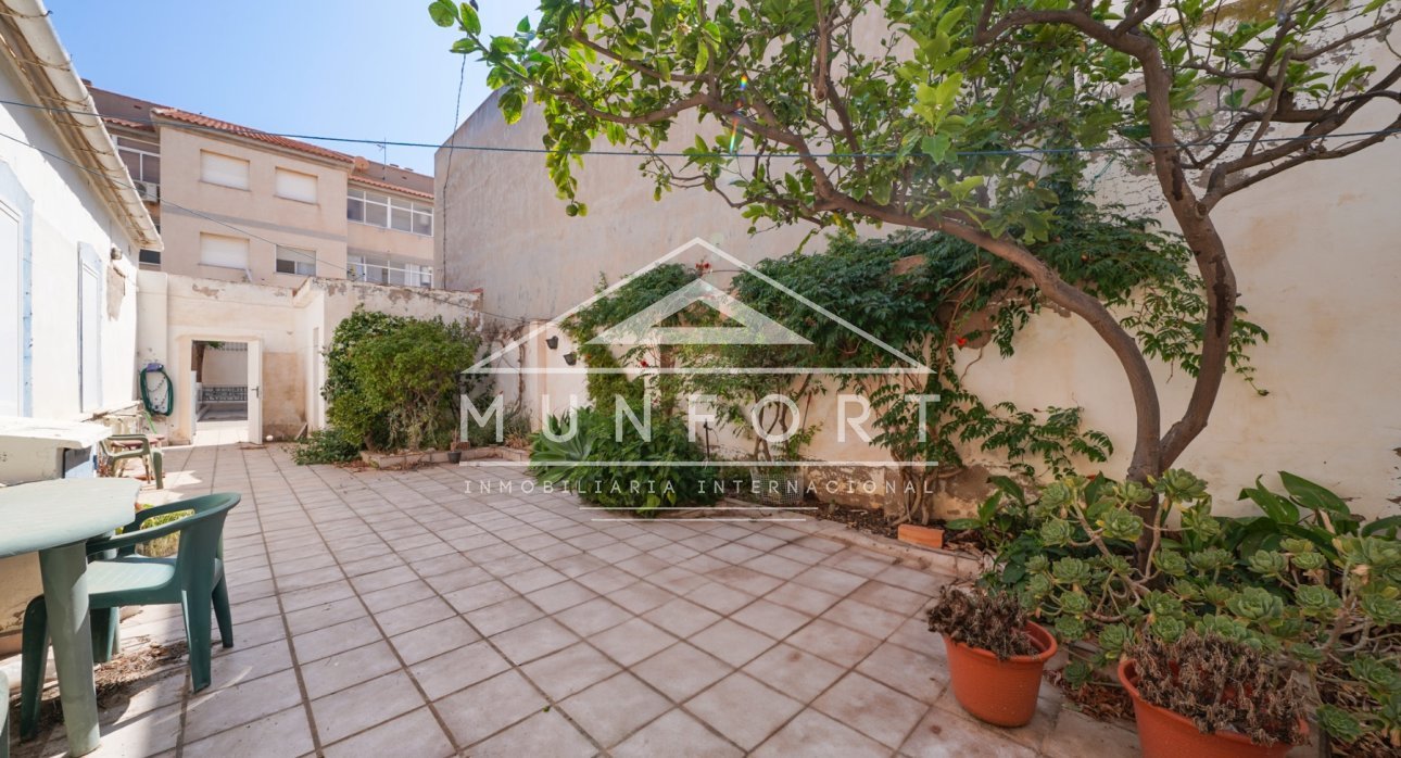 Resale - Terraced Houses -
Los Urrutias