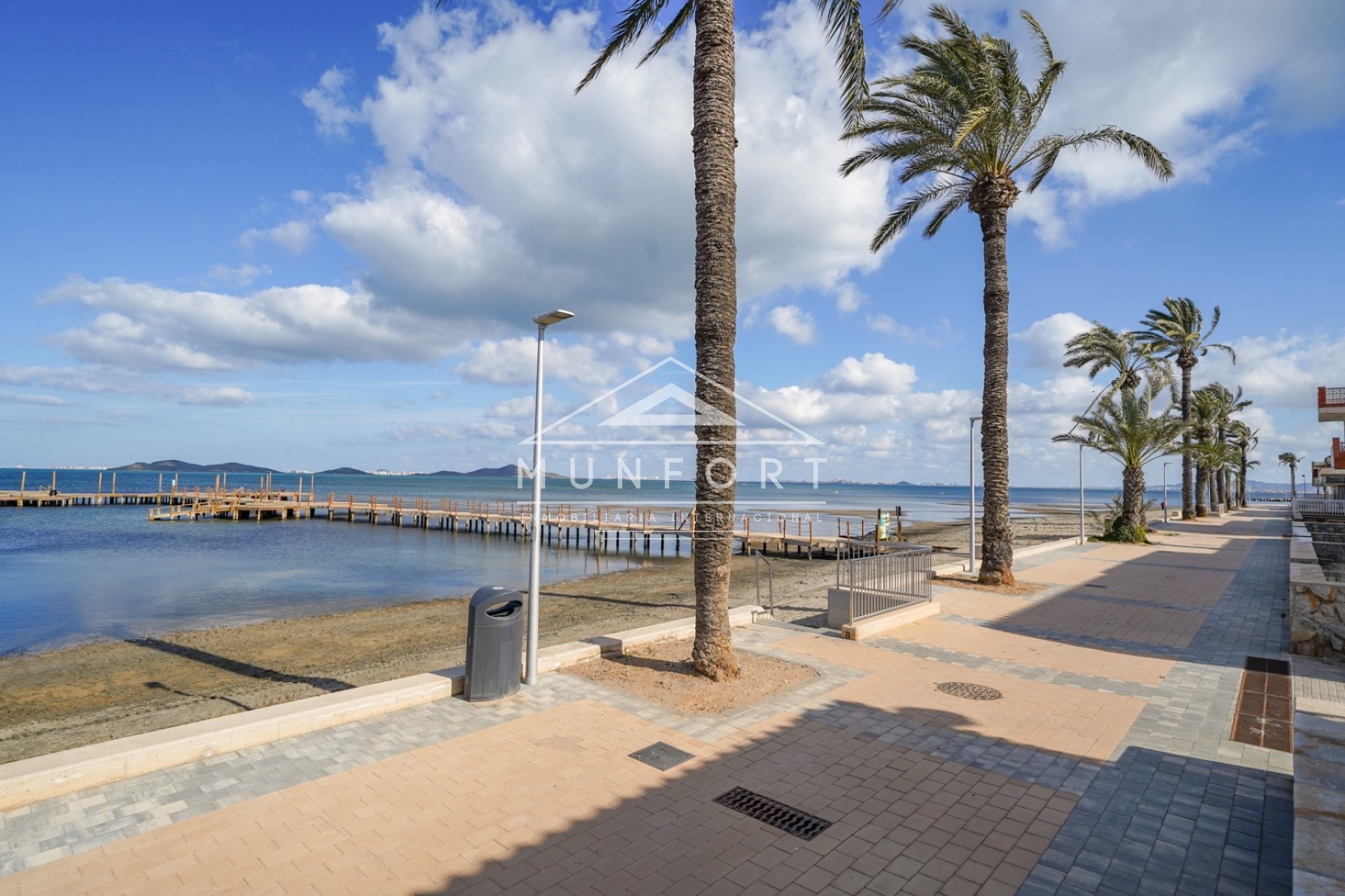 Resale - Terraced Houses -
Los Urrutias