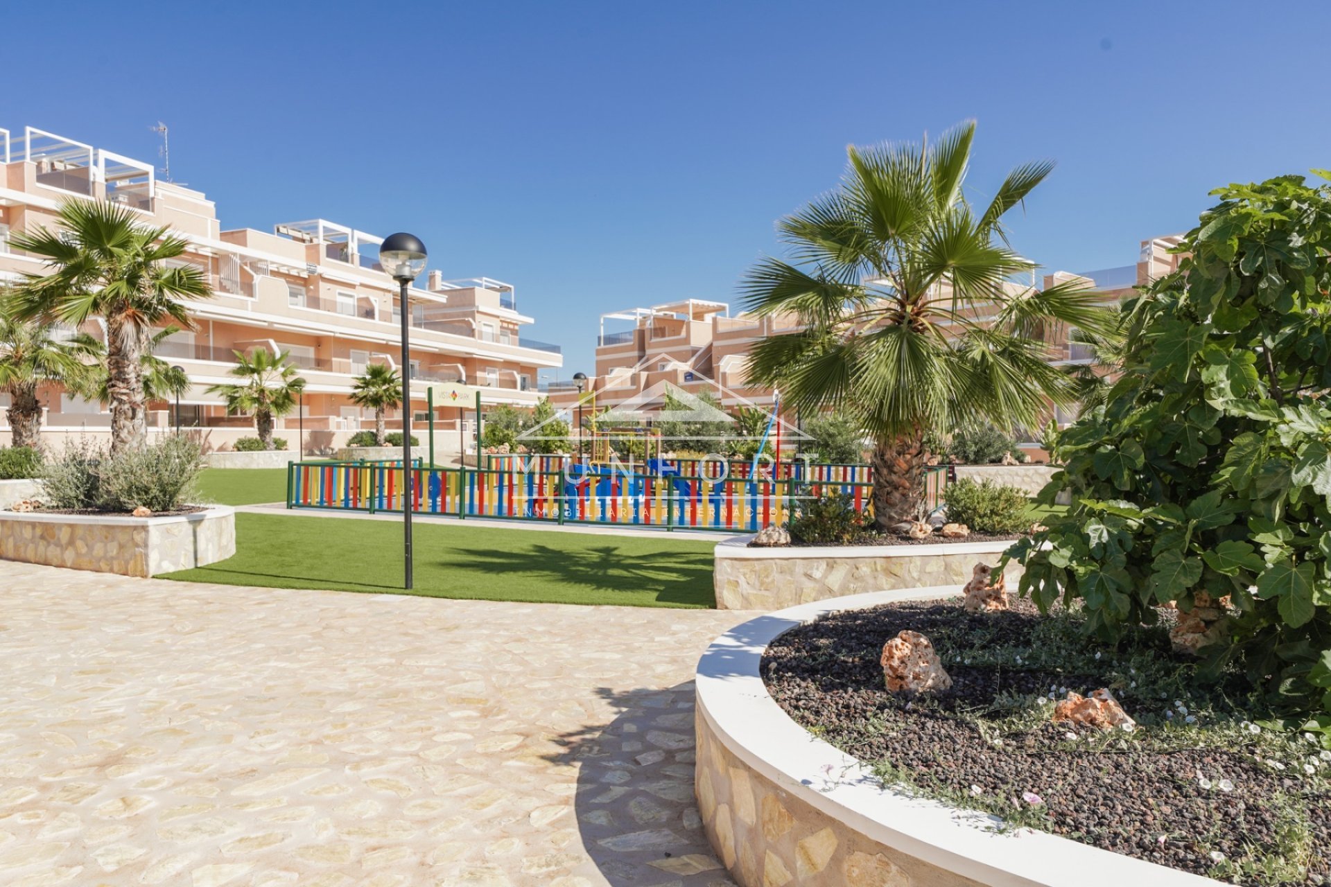 Resale - Terraced Houses -
Pilar de la Horadada - Torre de la Horadada