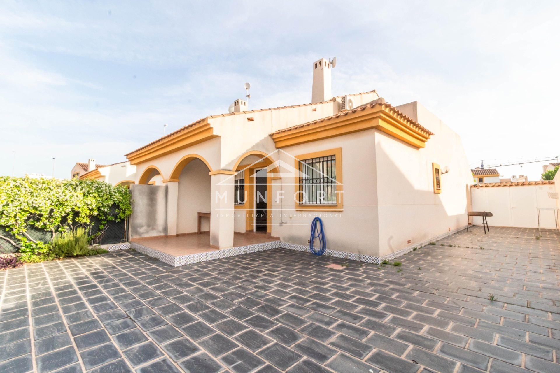 Resale - Terraced Houses -
Pilar de la Horadada - Torre de la Horadada