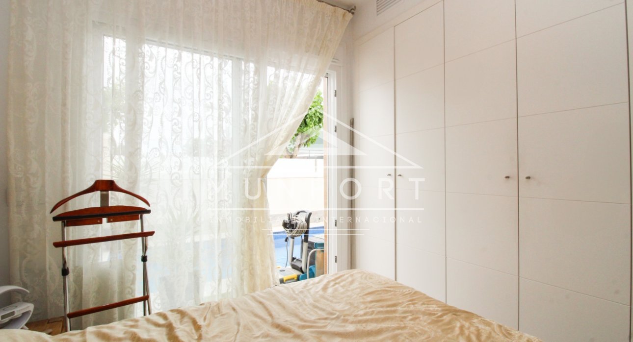 Resale - Terraced Houses -
Pilar de la Horadada