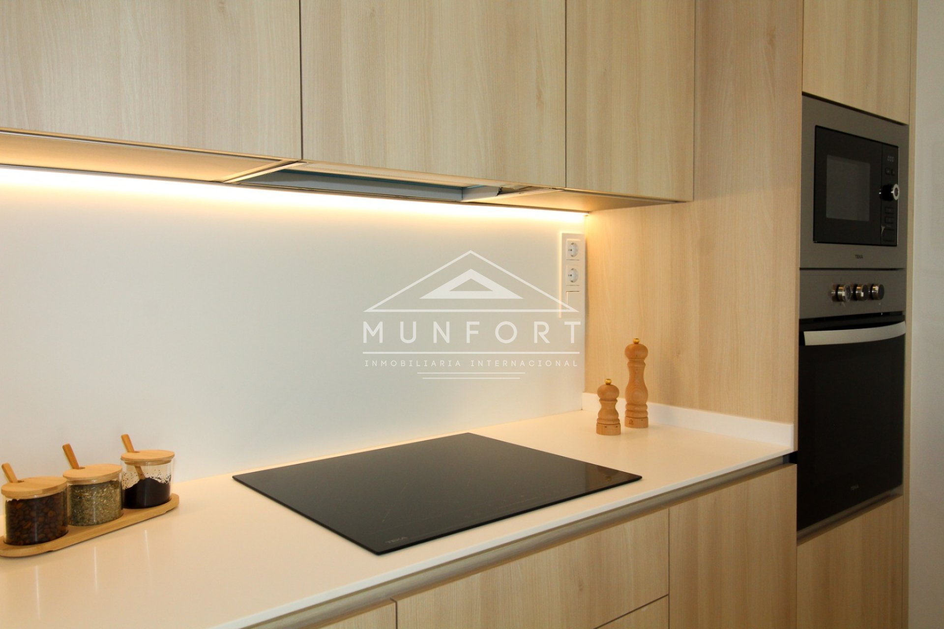 Resale - Terraced Houses -
Pilar de la Horadada