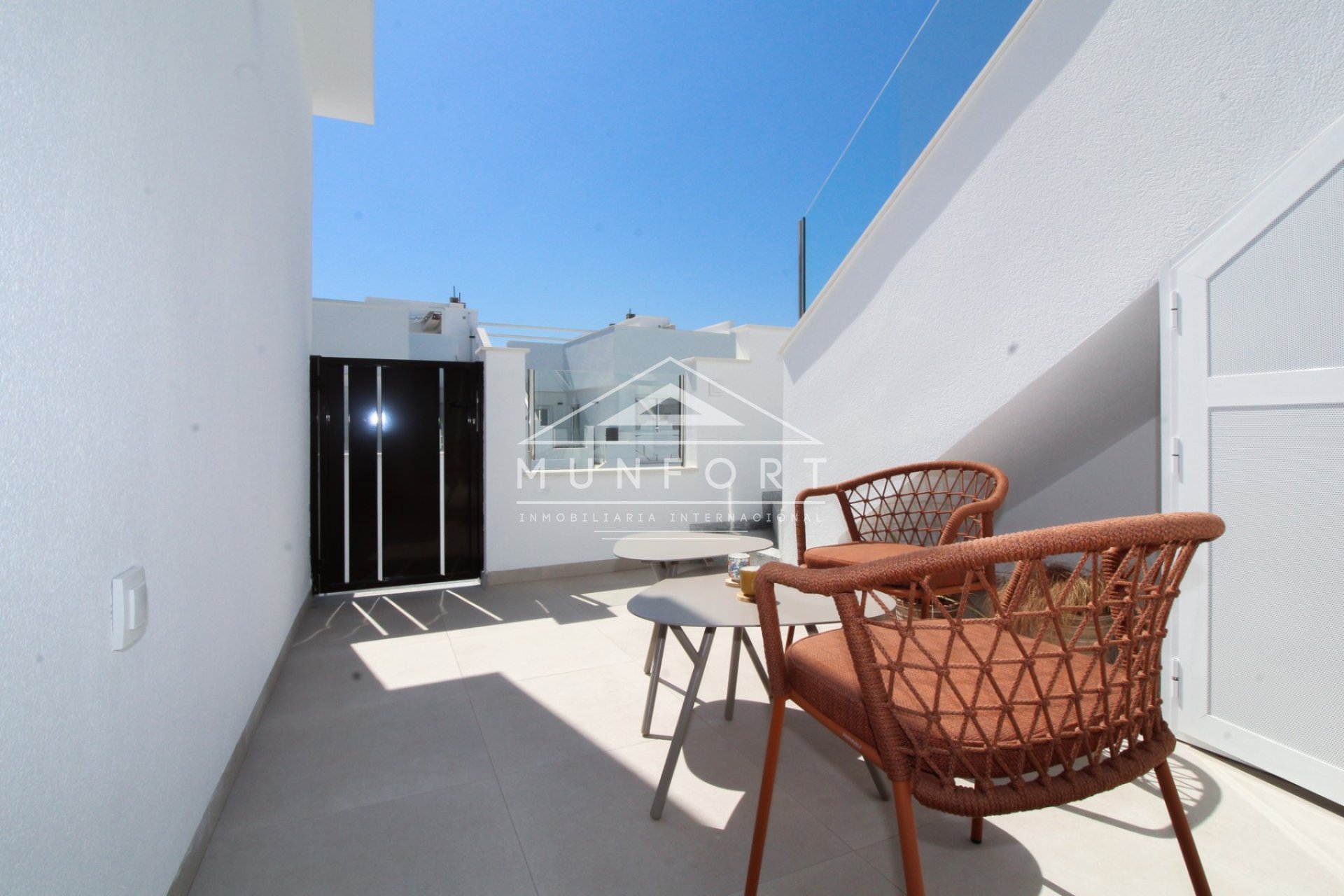 Resale - Terraced Houses -
Pilar de la Horadada