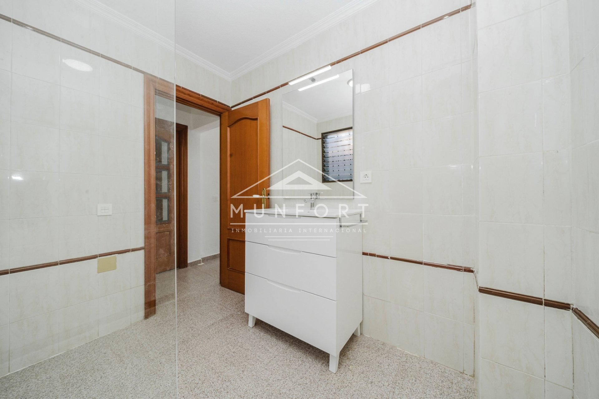 Resale - Terraced Houses -
Pilar de la Horadada