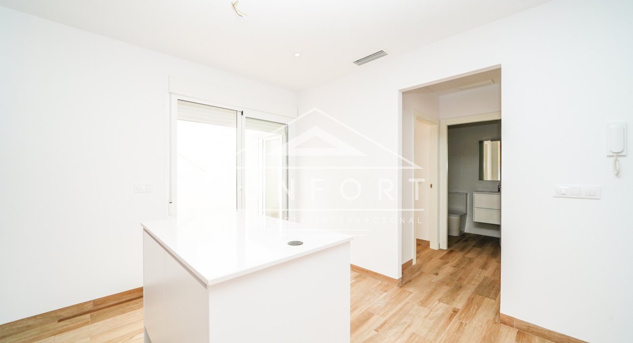 Resale - Terraced Houses -
San Javier