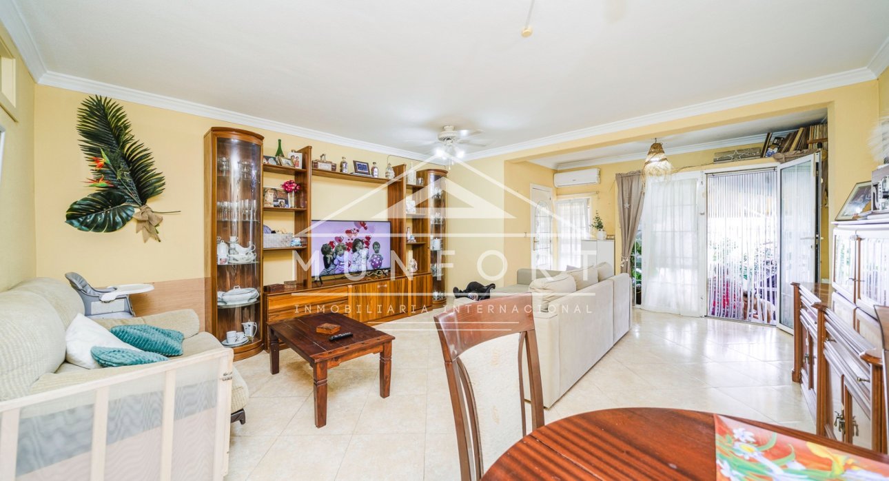 Resale - Terraced Houses -
San Miguel de Salinas