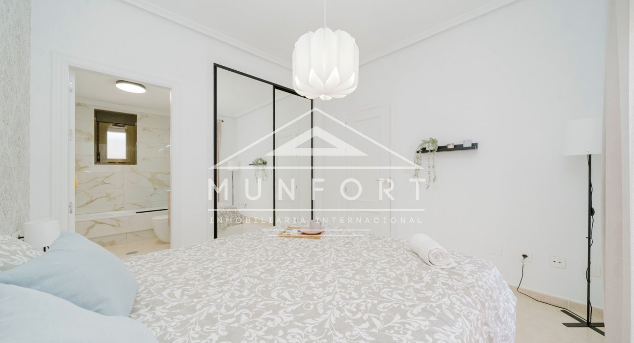 Resale - Terraced Houses -
San Miguel de Salinas