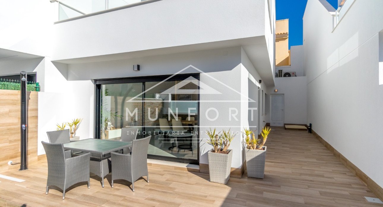Resale - Terraced Houses -
San Pedro del Pinatar