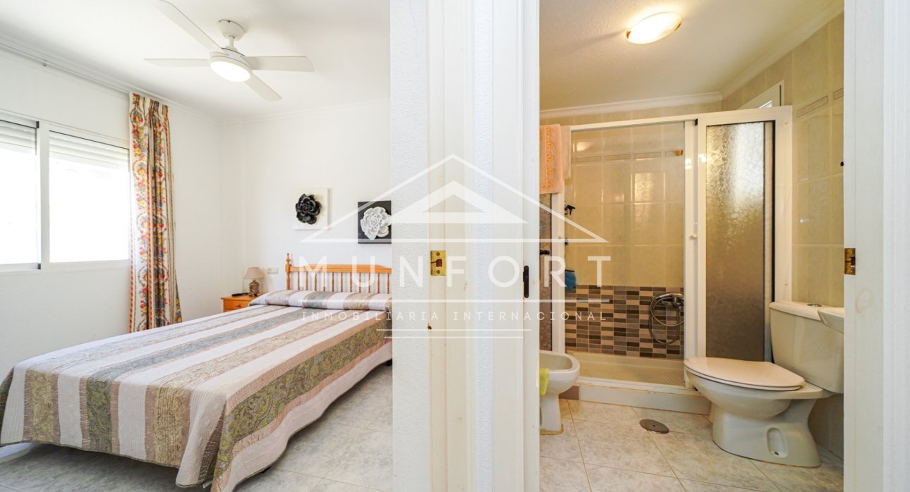 Resale - Terraced Houses -
Torrevieja