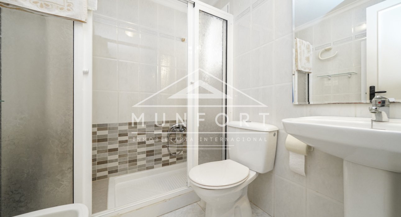 Resale - Terraced Houses -
Torrevieja