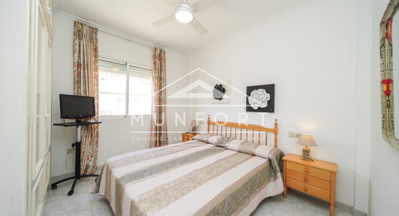 Resale - Terraced Houses -
Torrevieja