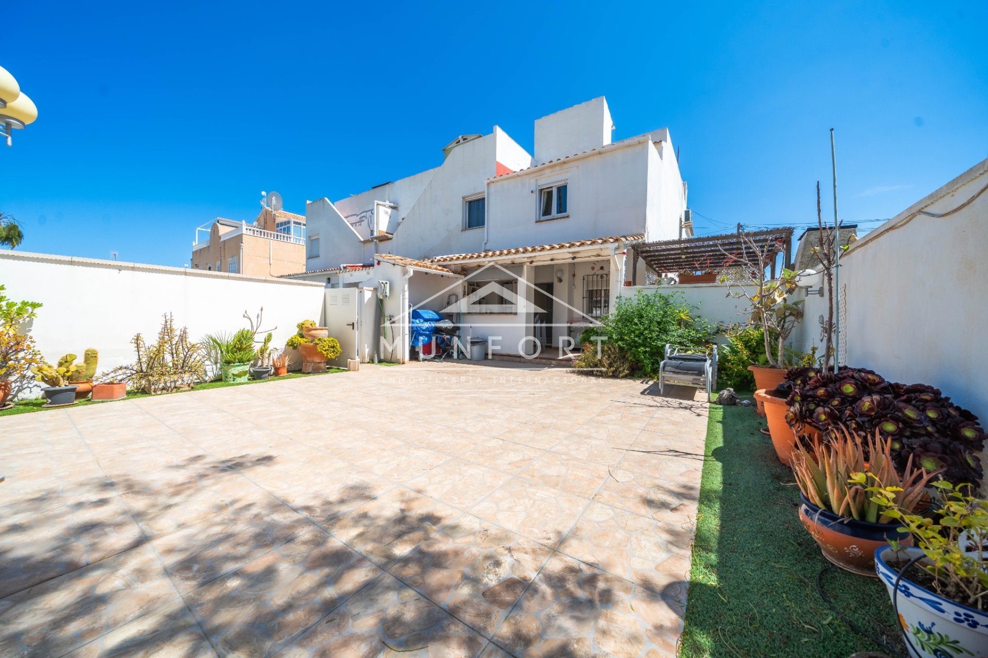 Resale - Terraced Houses -
Villamartin