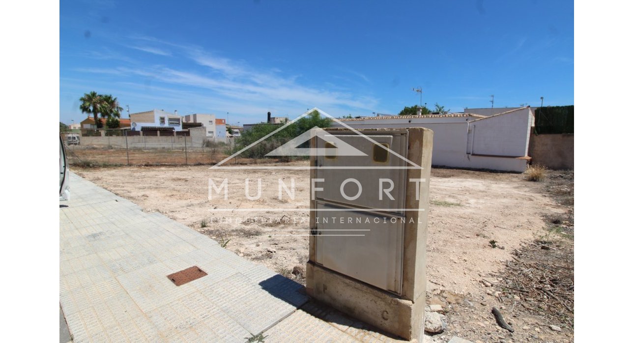 Resale - Urban Plots -
Los Urrutias - EL CARMOLI