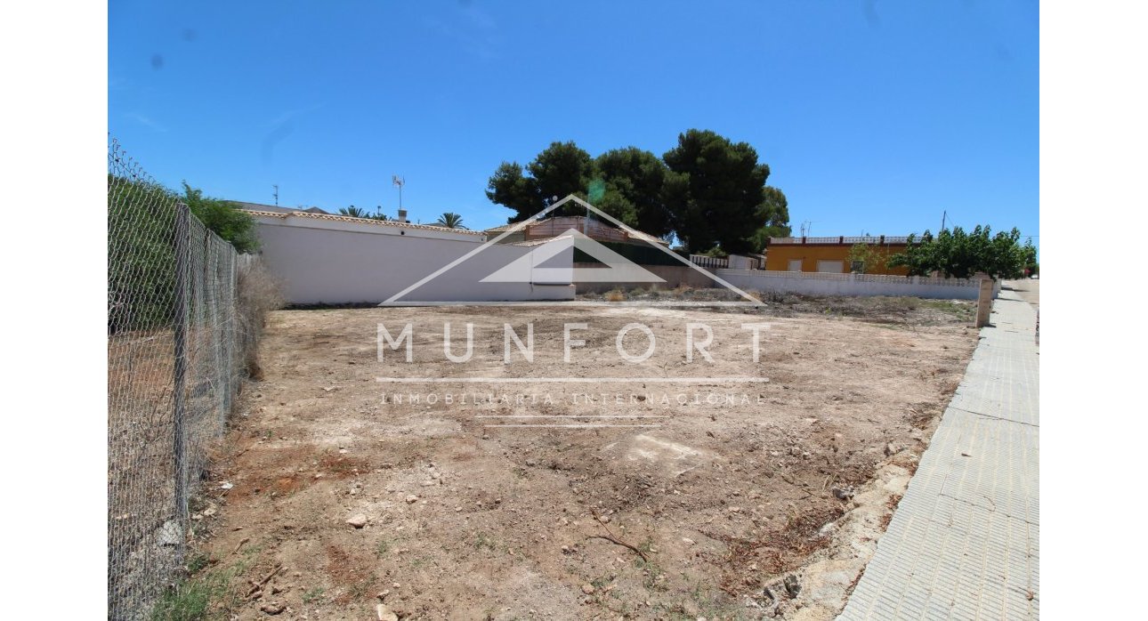 Resale - Urban Plots -
Los Urrutias - EL CARMOLI