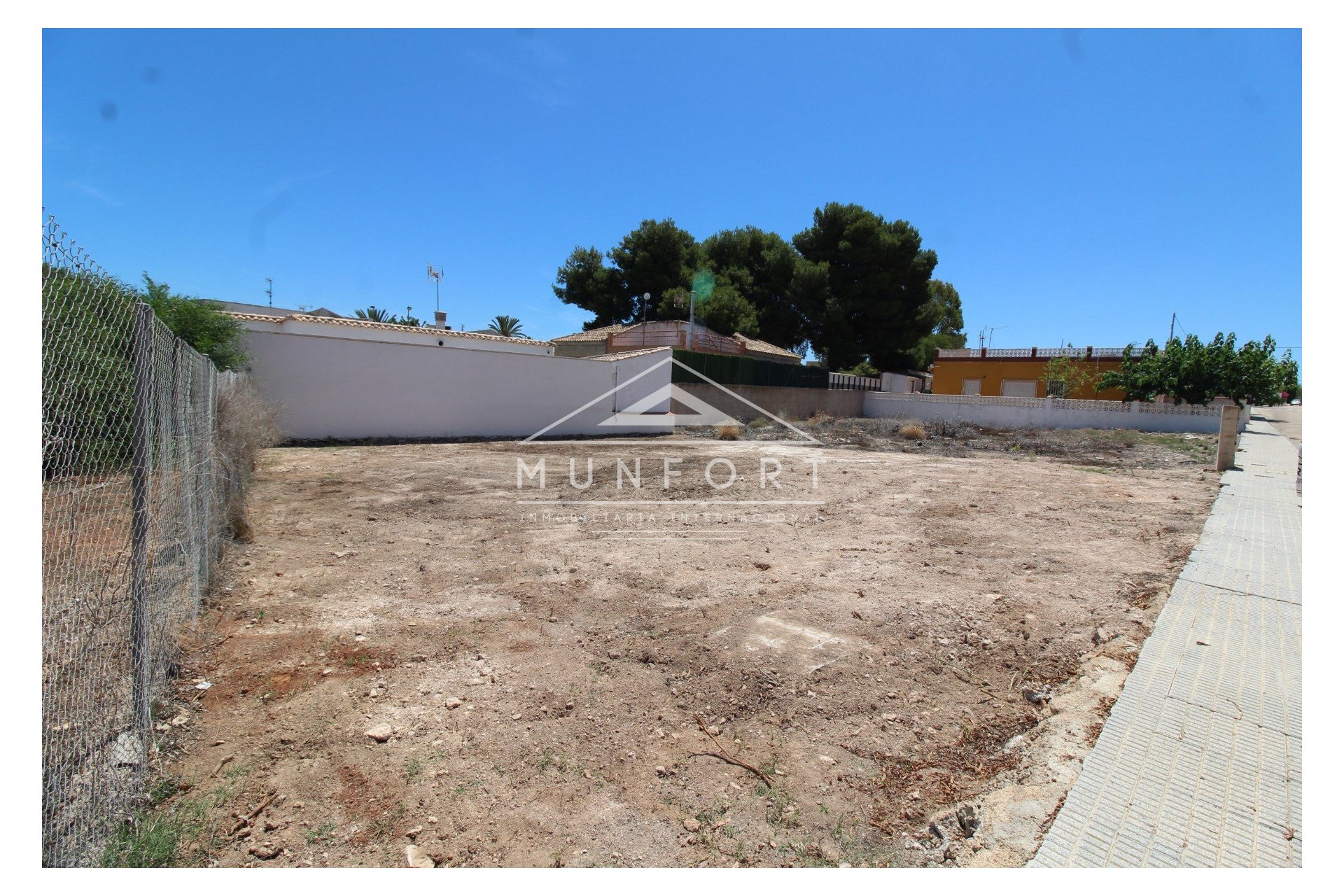 Resale - Urban Plots -
Los Urrutias - EL CARMOLI