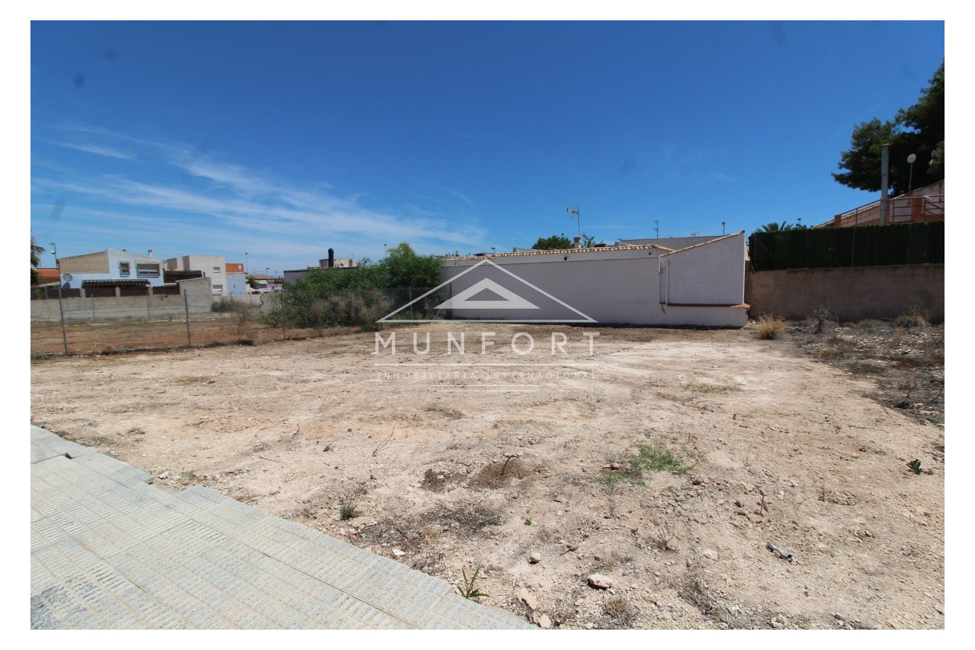 Resale - Urban Plots -
Los Urrutias - EL CARMOLI