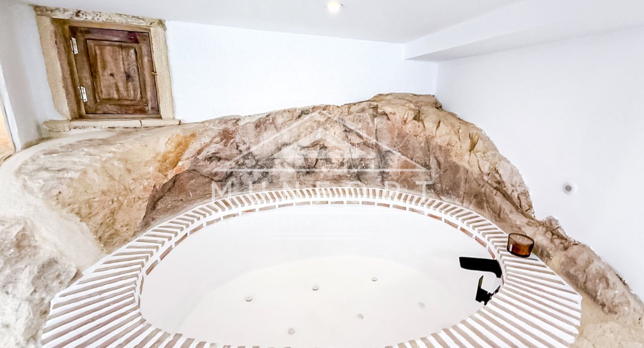 Resale - Villas -
Albacete - Elche de la Sierra/Villares