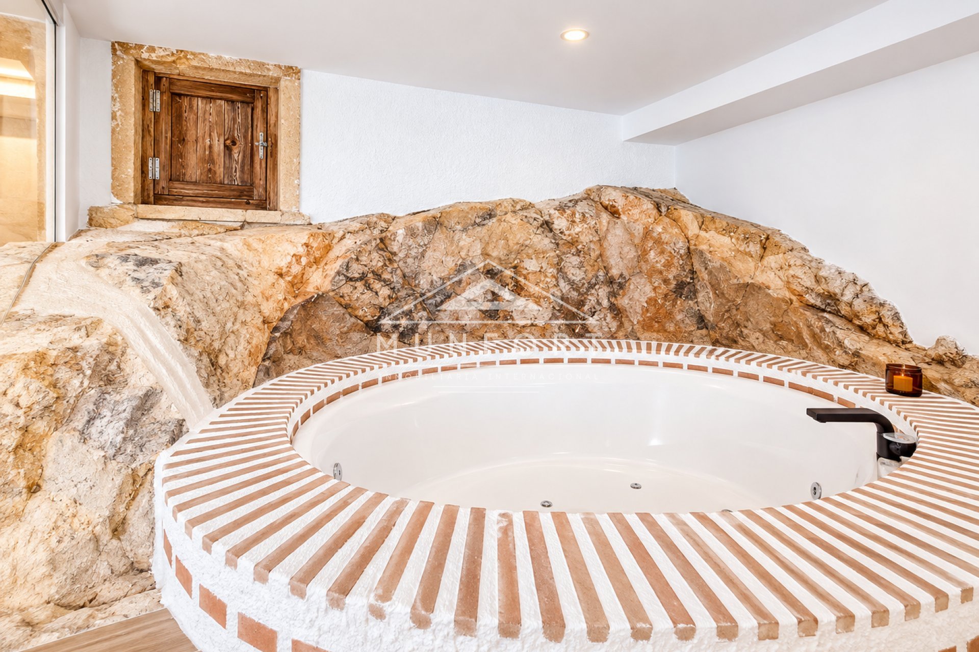 Resale - Villas -
Albacete - Elche de la Sierra/Villares