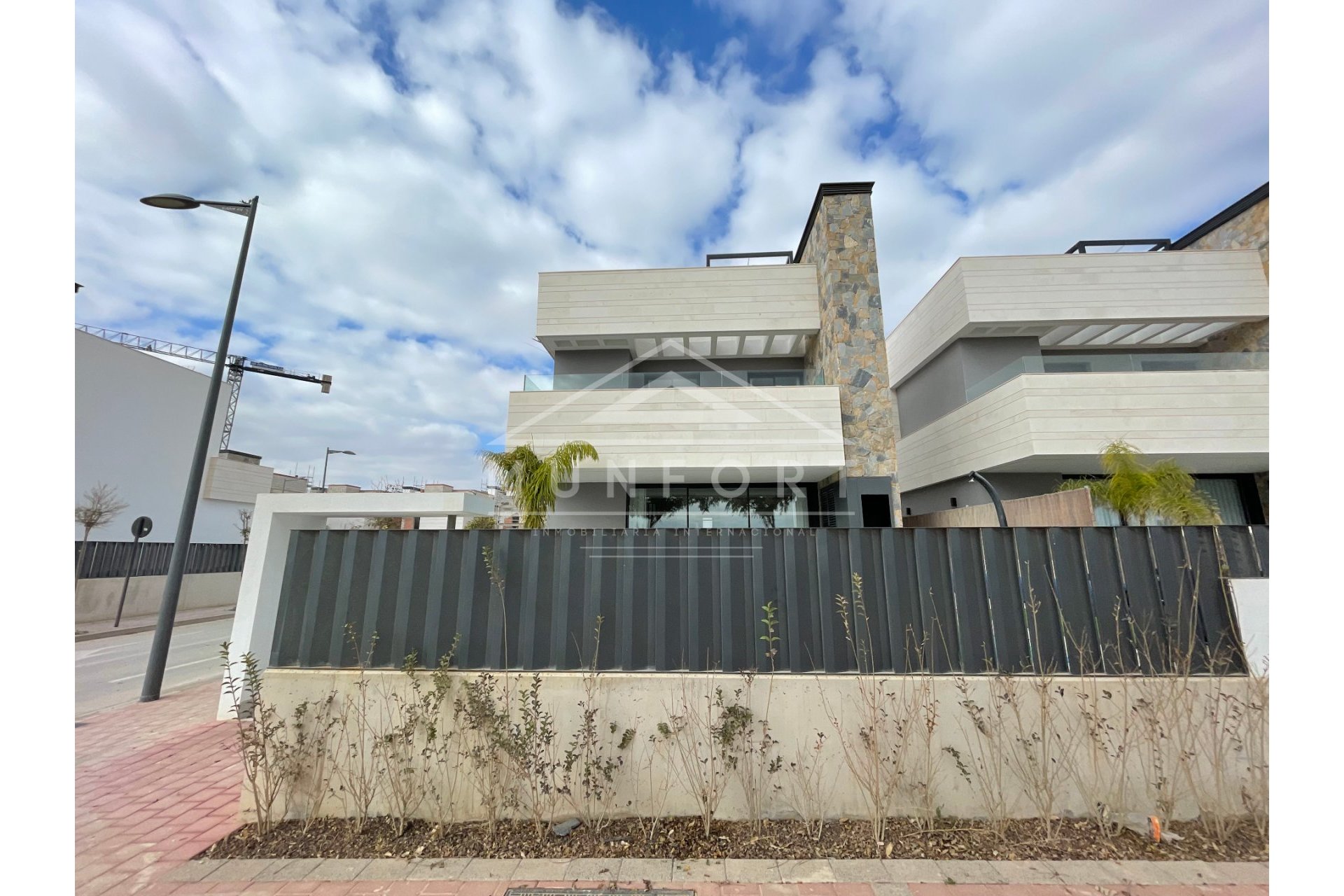 Resale - Villas -
Alcázares, Los - Los Alcázares