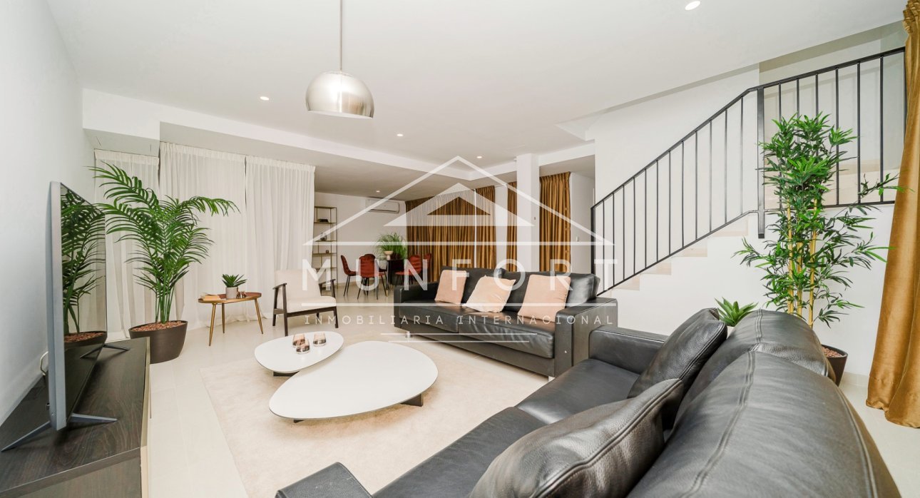 Resale - Villas -
Alcázares, Los - Los Alcázares