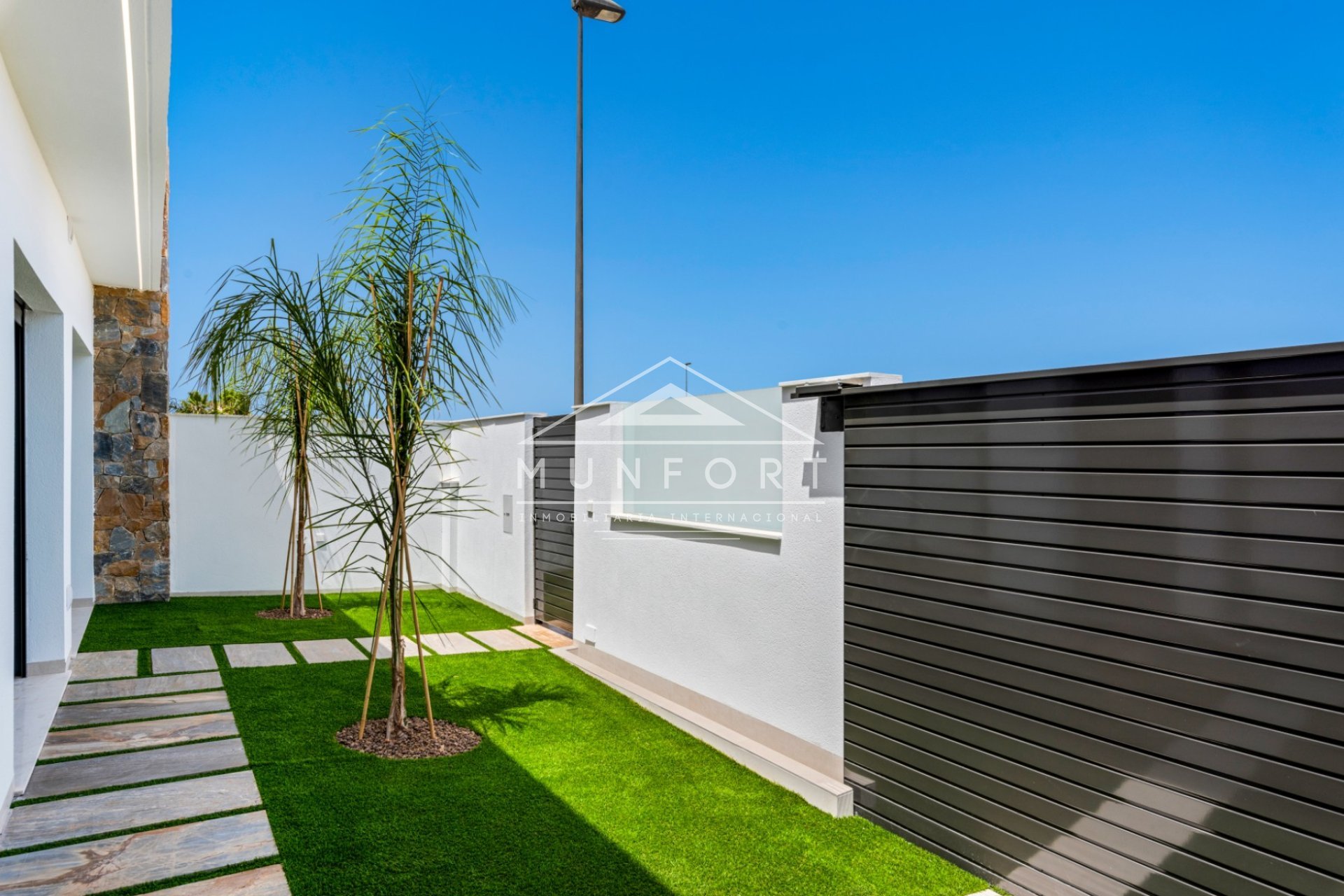 Resale - Villas -
Alcázares, Los