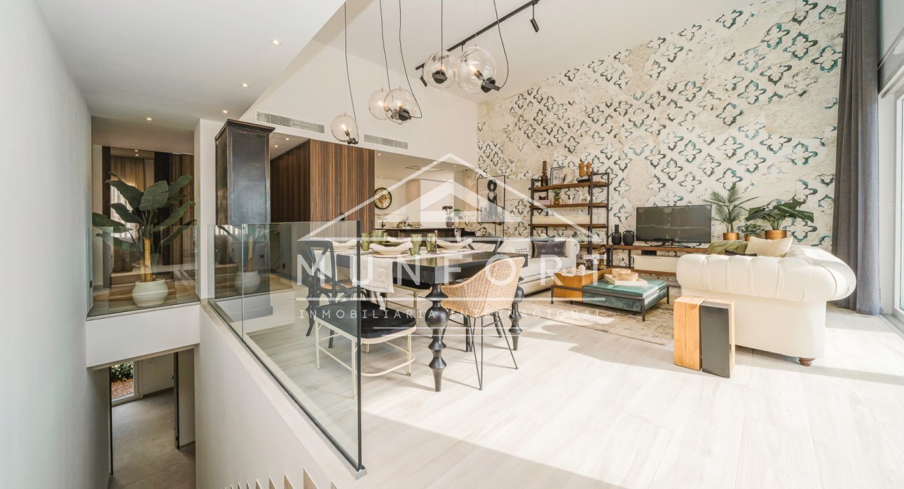 Resale - Villas -
Algorfa