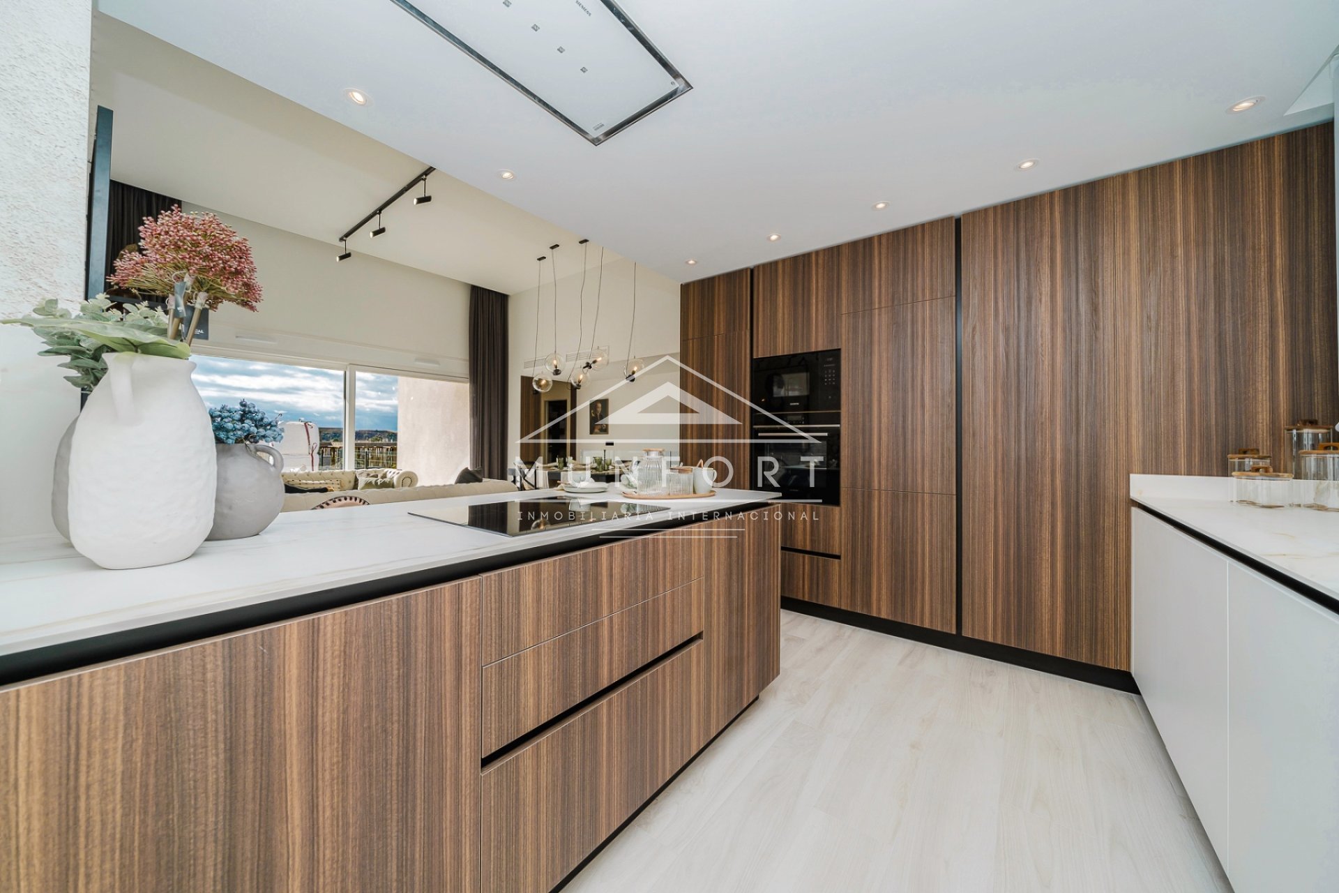 Resale - Villas -
Algorfa